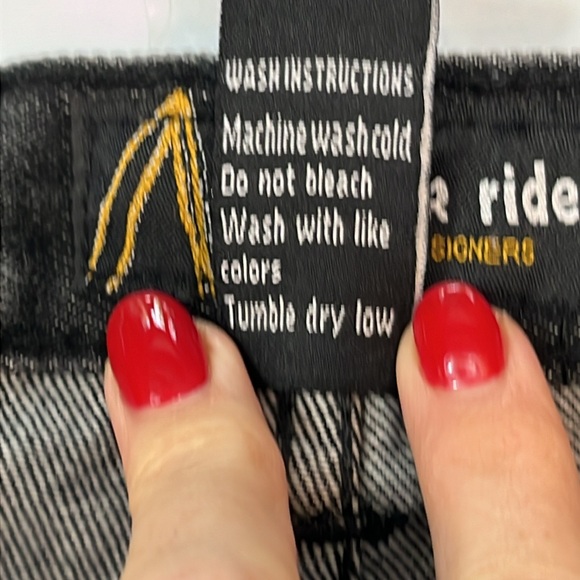 Outback rider BLACK frayed JEAN SHORTS RED stitch pockets Y2K men 30 STREET WEAR - Picture 9 of 12